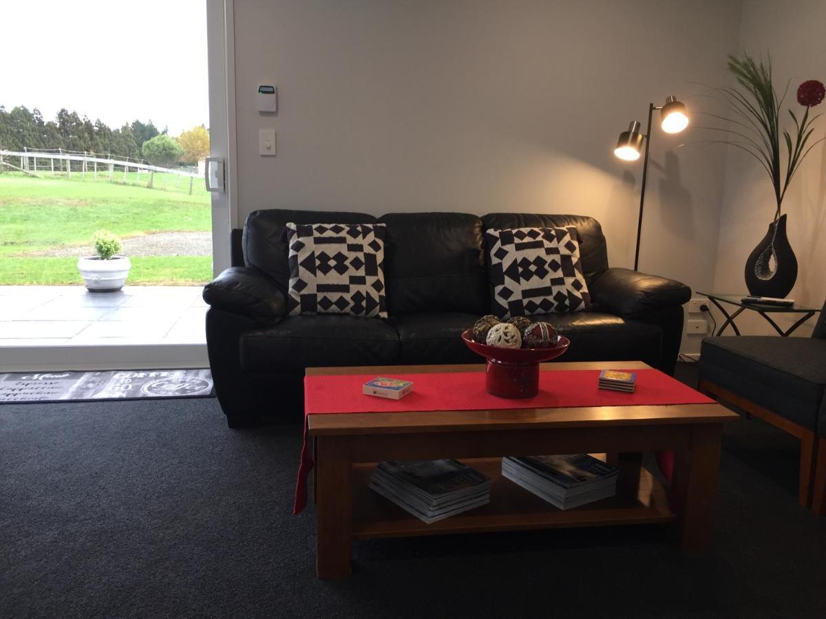 Veld View Bed And Breakfast Tuakau Екстериор снимка