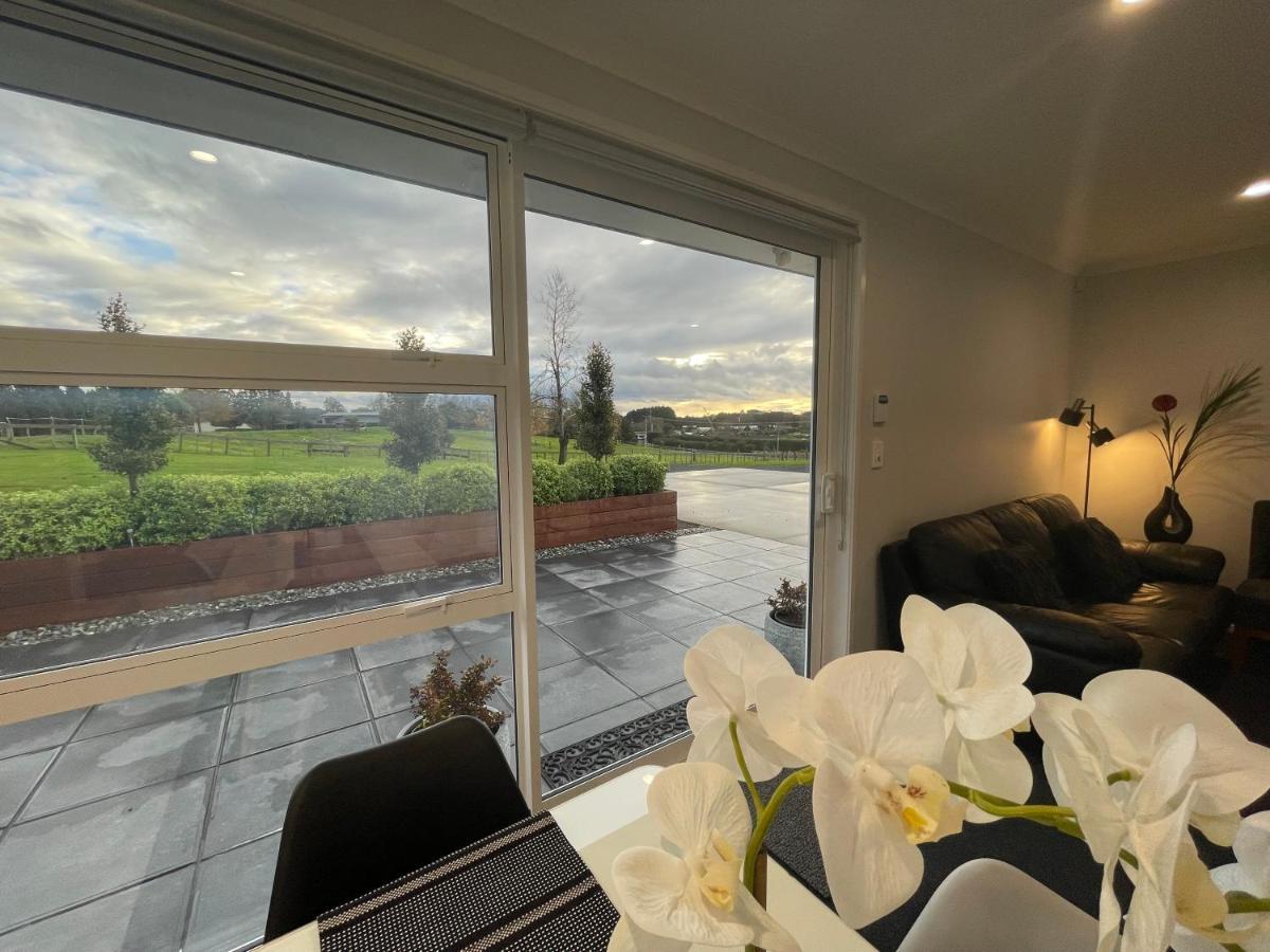 Veld View Bed And Breakfast Tuakau Екстериор снимка